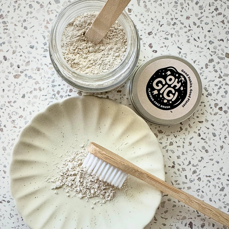 Load image into Gallery viewer, OHGIGI TOOTH POWDER + HYDROXYAPATITE FLAVOUR-FREE BRUSH 40G