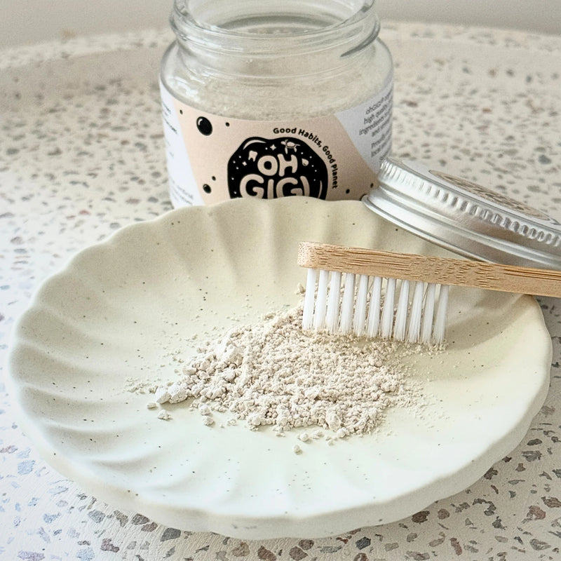 Load image into Gallery viewer, OHGIGI TOOTH POWDER + HYDROXYAPATITE FLAVOUR-FREE BRUSH 40G